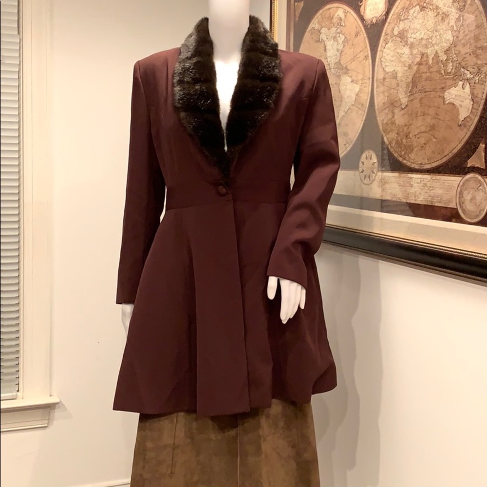 Vintage Gorgeous French fit & flare coat w fur collar 38 US  10 FRANCE